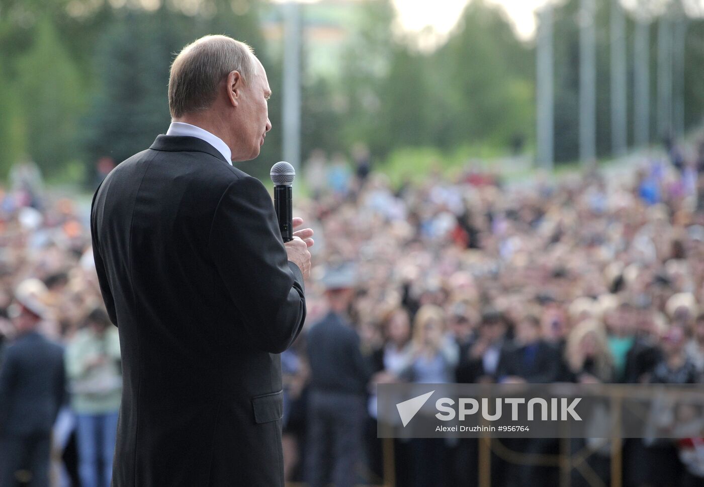 Vladimir Putin visits Urals Federal District