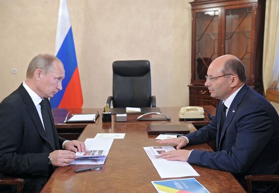 Vladimir Putin visits Urals Federal District