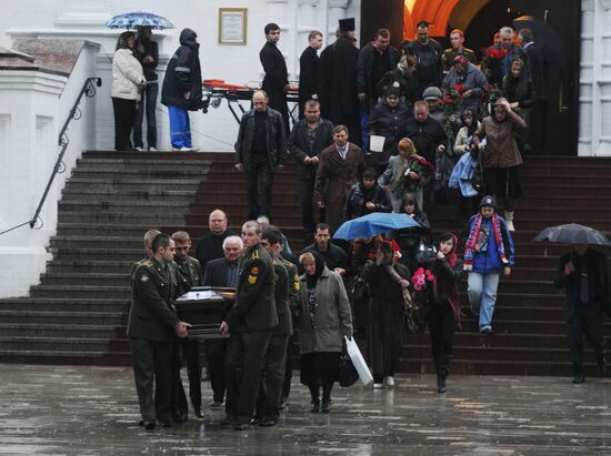 Lokomotiv Yaroslavl funeral service at Assumption Cathedral