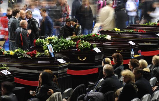 Lokomotiv Yaroslavl funeral service at Assumption Cathedral
