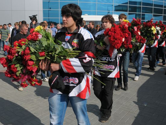 Last respects for Lokomotiv Yaroslavl forward Alexander Kalyanin