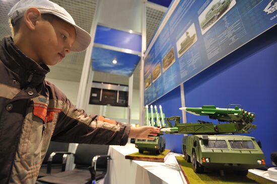 Russian Arms Expo Nizhni Tagil - 2011 show