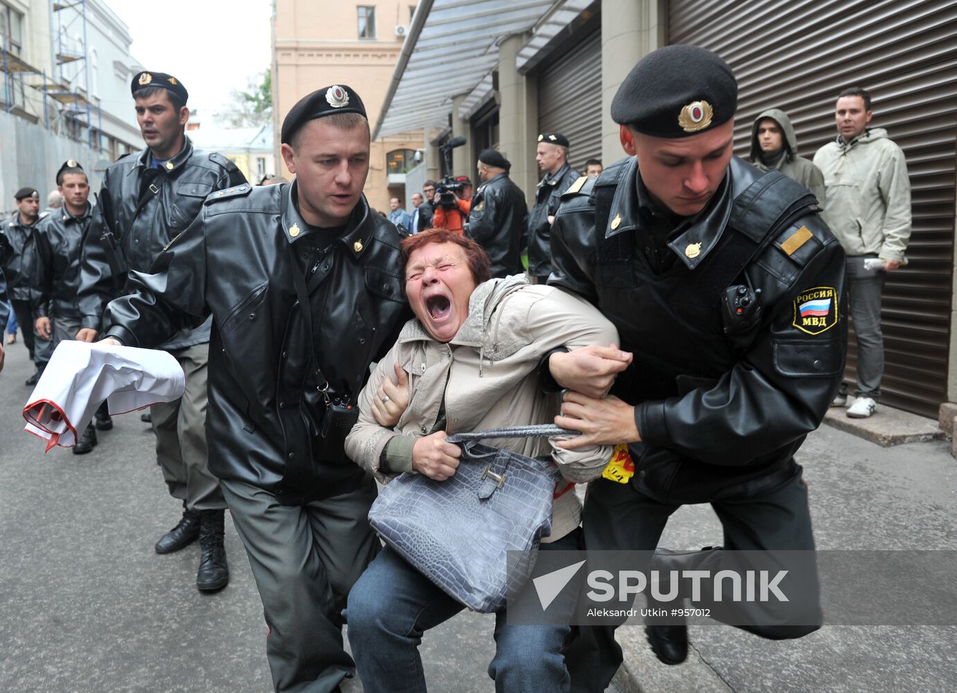Action of cheated investors in Moscow