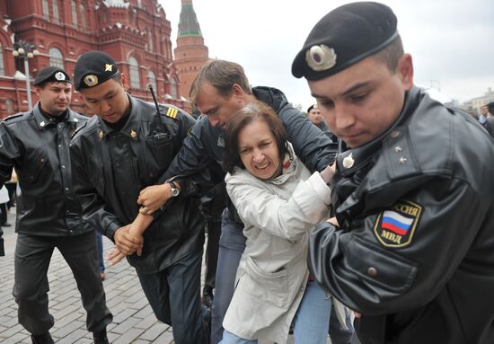Action of cheated investors in Moscow