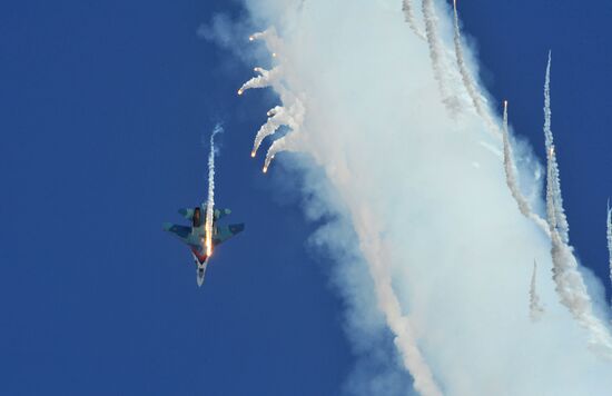 Russian Arms Expo Nizhni Tagil - 2011 show