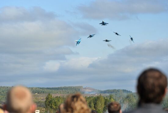 Russian Arms Expo Nizhni Tagil - 2011 show