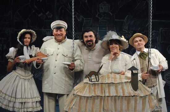 Premiere of play "House" at Chekhov Moscow Art Theatre