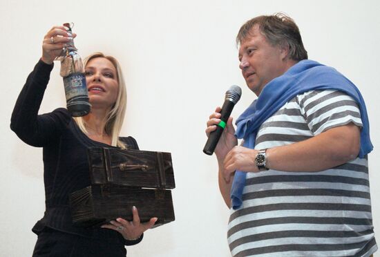 Ornella Muti, Sergei Stepanchenko