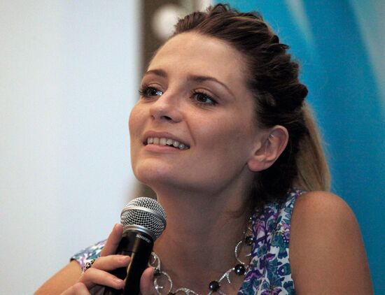 Mischa Barton