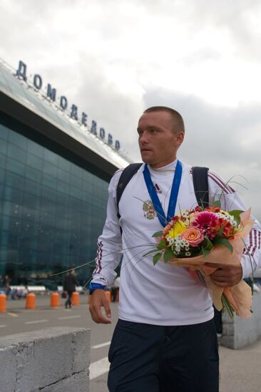 Russia's national beach soccer team arrives in Moscow