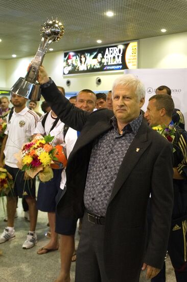 Russia's national beach soccer team arrives in Moscow