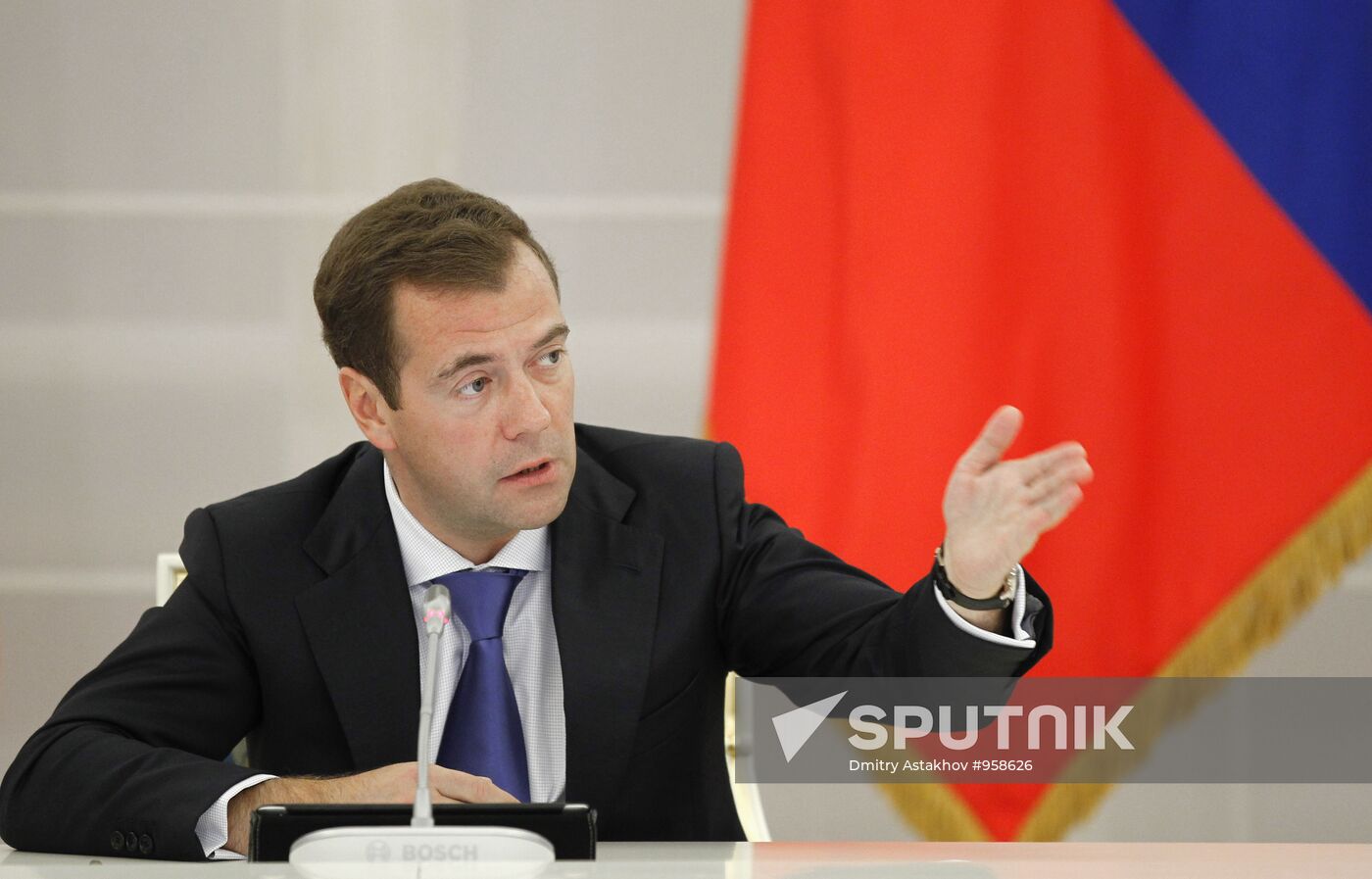 Dmitry Medvedev conducts university students status meeting