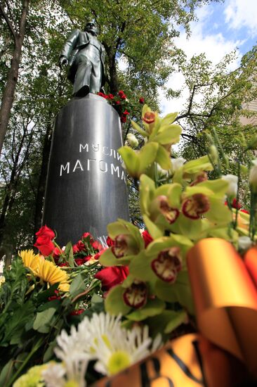 Unveiling of monument to singer Muslim Magomayev