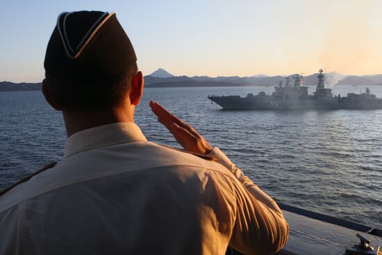 "Varyag" cruiser at a Pacific Fleet drill