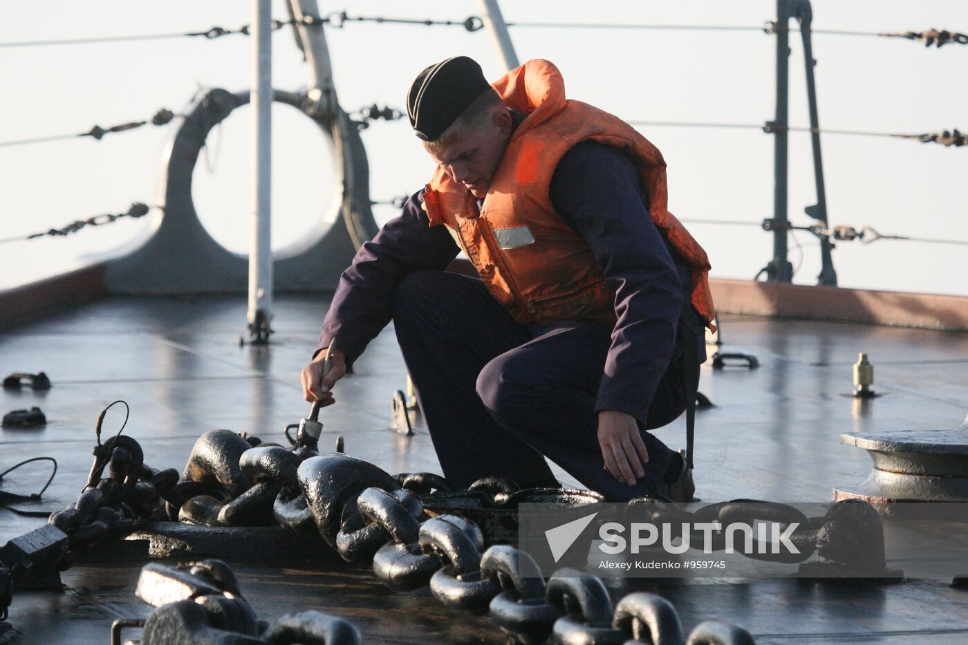 "Varyag" cruiser at a Pacific Fleet drill