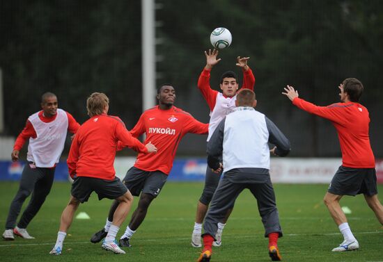 FC Spartak holds open training session