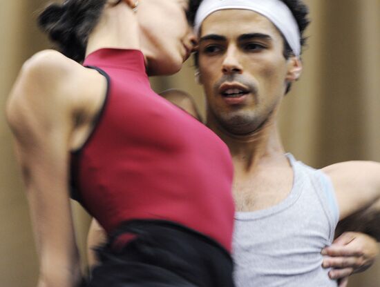 Helen Boucher and Thiago Bordin