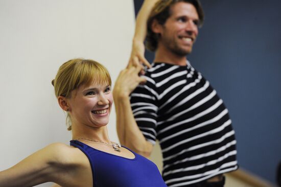 Katerina Shalkina and Julien Favreau