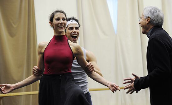 Helen Boucher, Thiago Bordin and John Neumeier