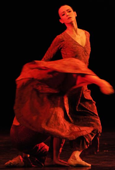 Svetlana Lunkina and Leonid Sarafanov