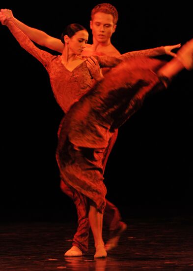 Svetlana Lunkina and Leonid Sarafanov