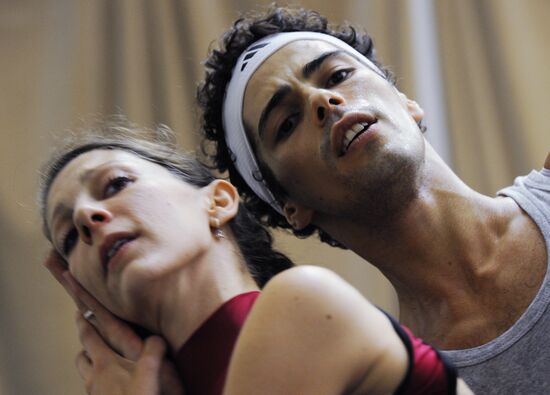 Helen Boucher and Thiago Bordin