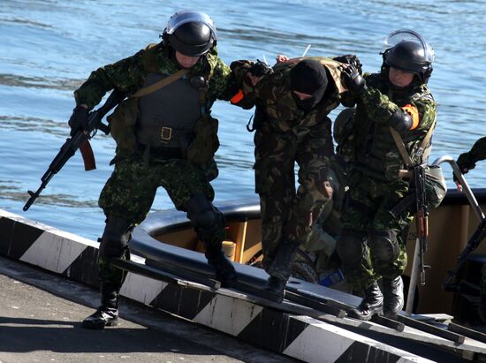 Exercises of operation headquarters units of Maritime Territory