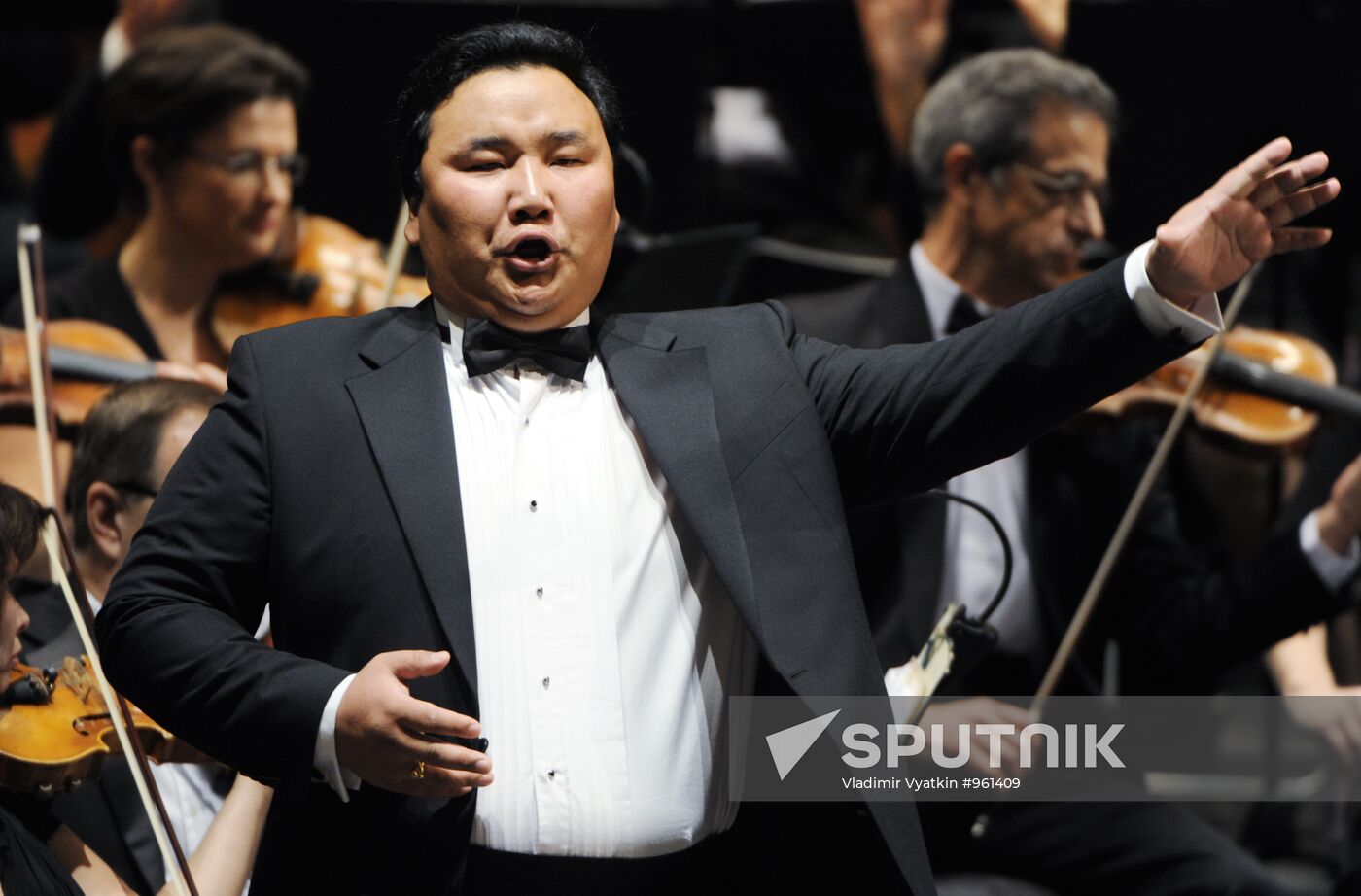 "Competizione dell’Opera" international Italian singing contest