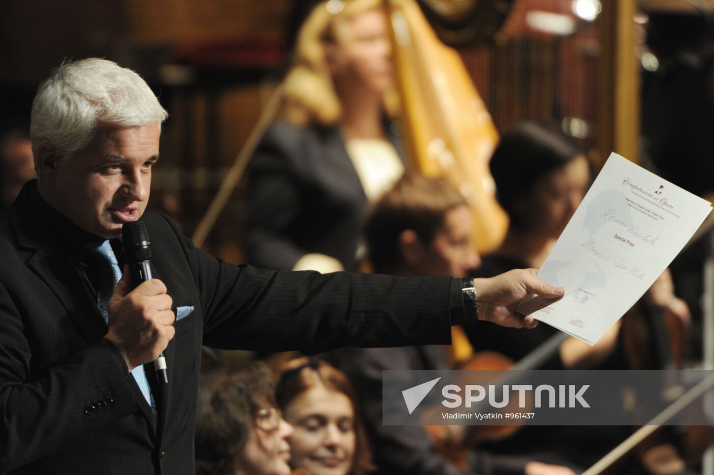 "Competizione dell’Opera" international Italian singing contest