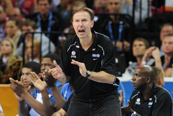 European Basketball Championships. Finals