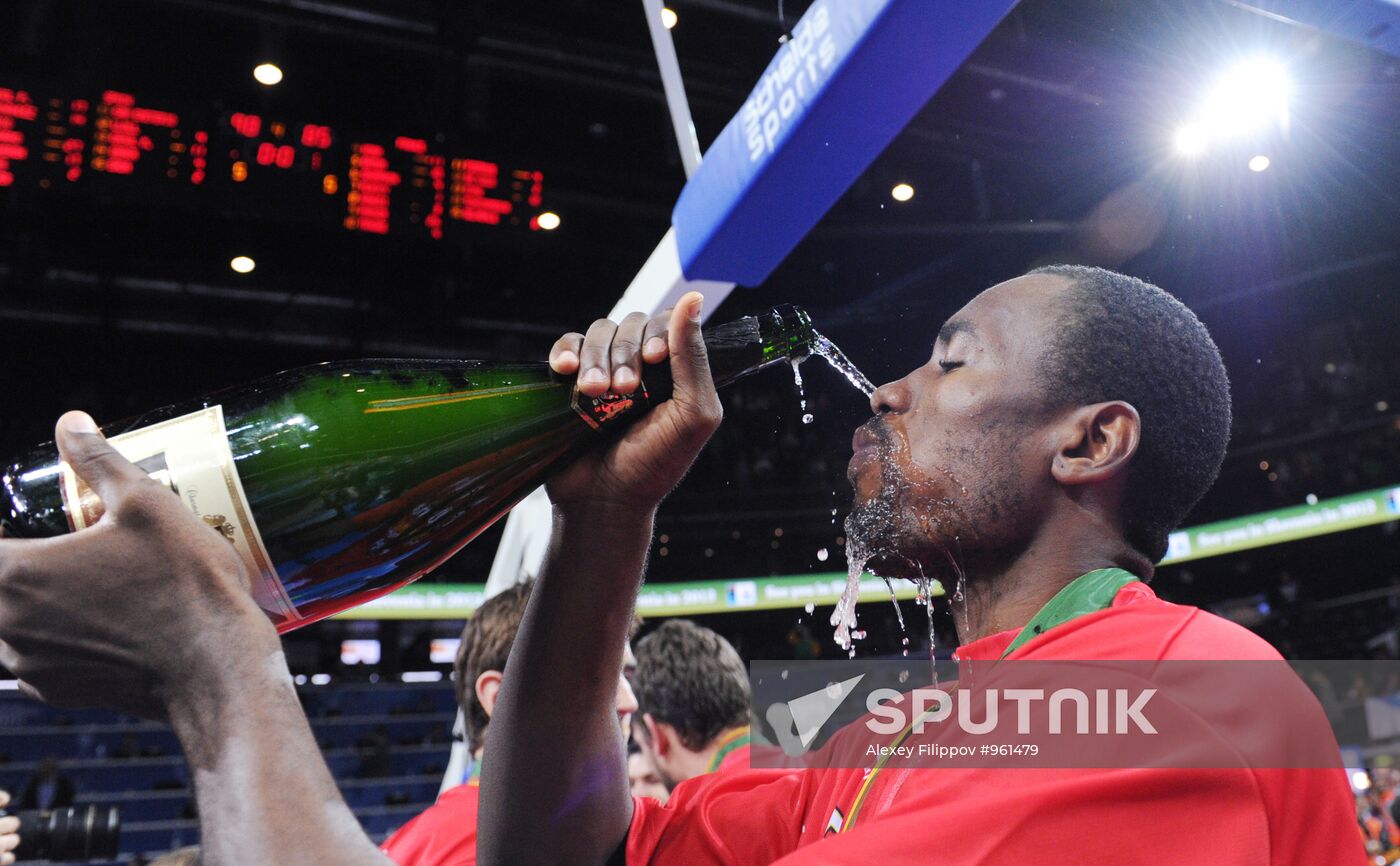 European Basketball Championships. Finals