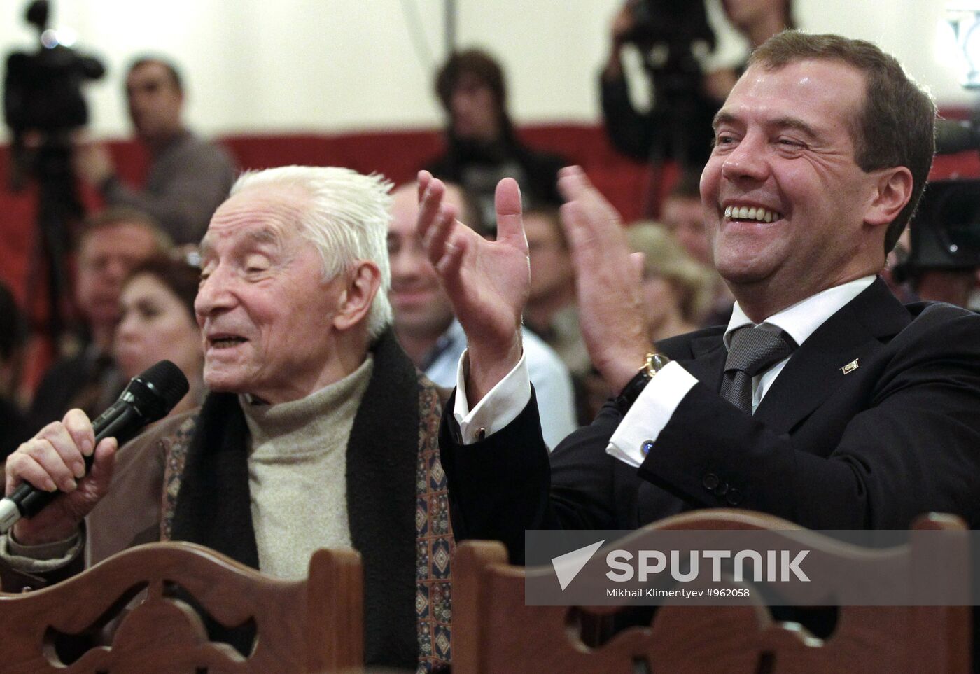 Dmitry Medvedev visits Bolshoi Theater