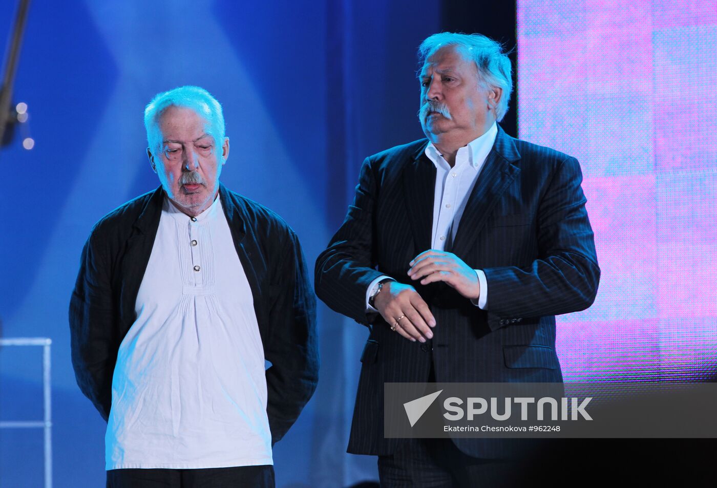 Kinoshok-2011 film festival closes in Anapa