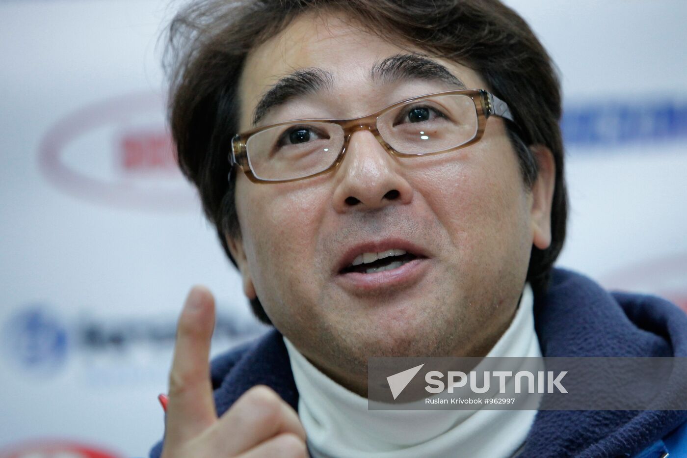 Press conference about beginning of new season for short-track