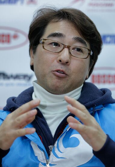 Press conference about beginning of new season for short-track