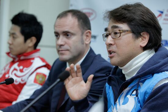 Press conference about beginning of new season for short-track