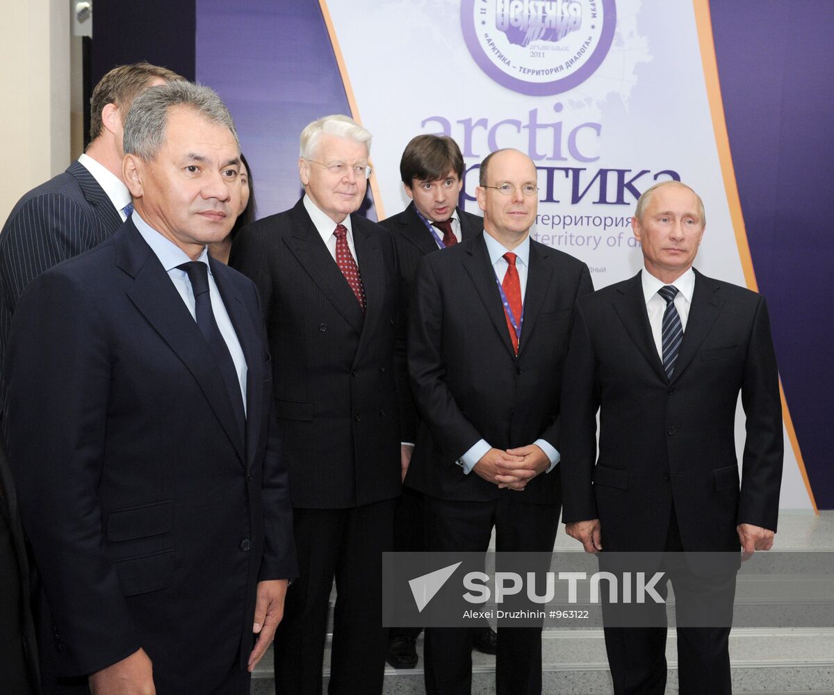 Vladimir Putin visits North Western Federal District