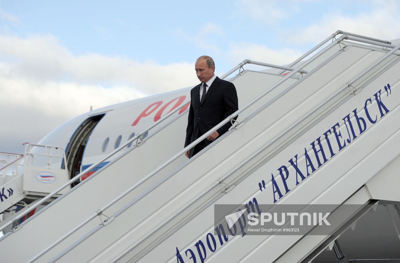 Vladimir Putin visits North Western Federal District