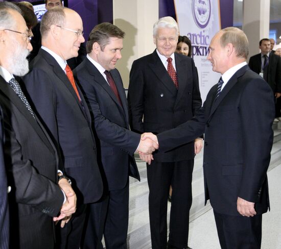 Vladimir Putin visits North-western Federal District