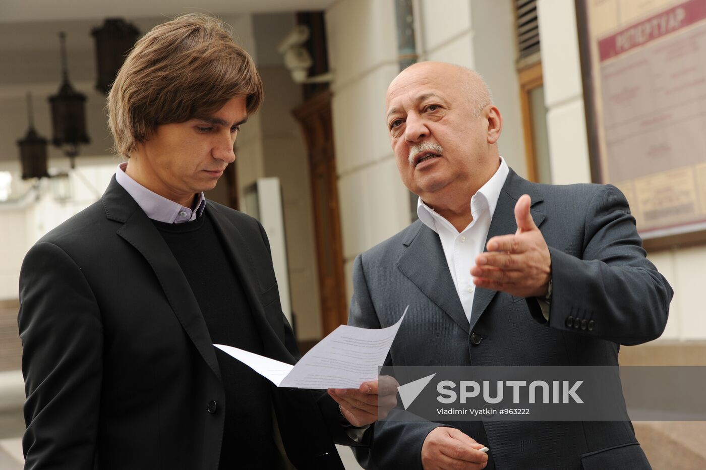 Memorial plaque to Alexander Gorsky unveiled in central Moscow