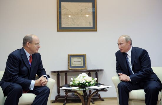 Vladimir Putin visits North Western Federal District