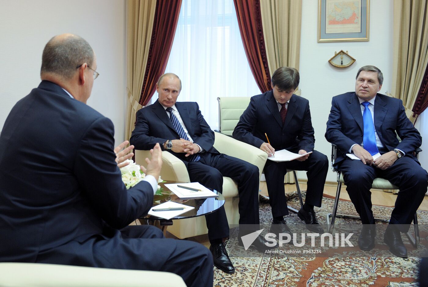 Vladimir Putin visits North Western Federal District