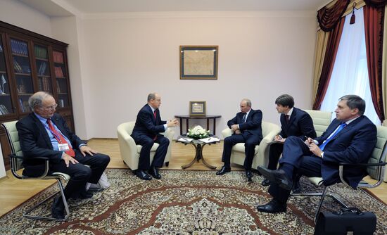 Vladimir Putin visits North Western Federal District