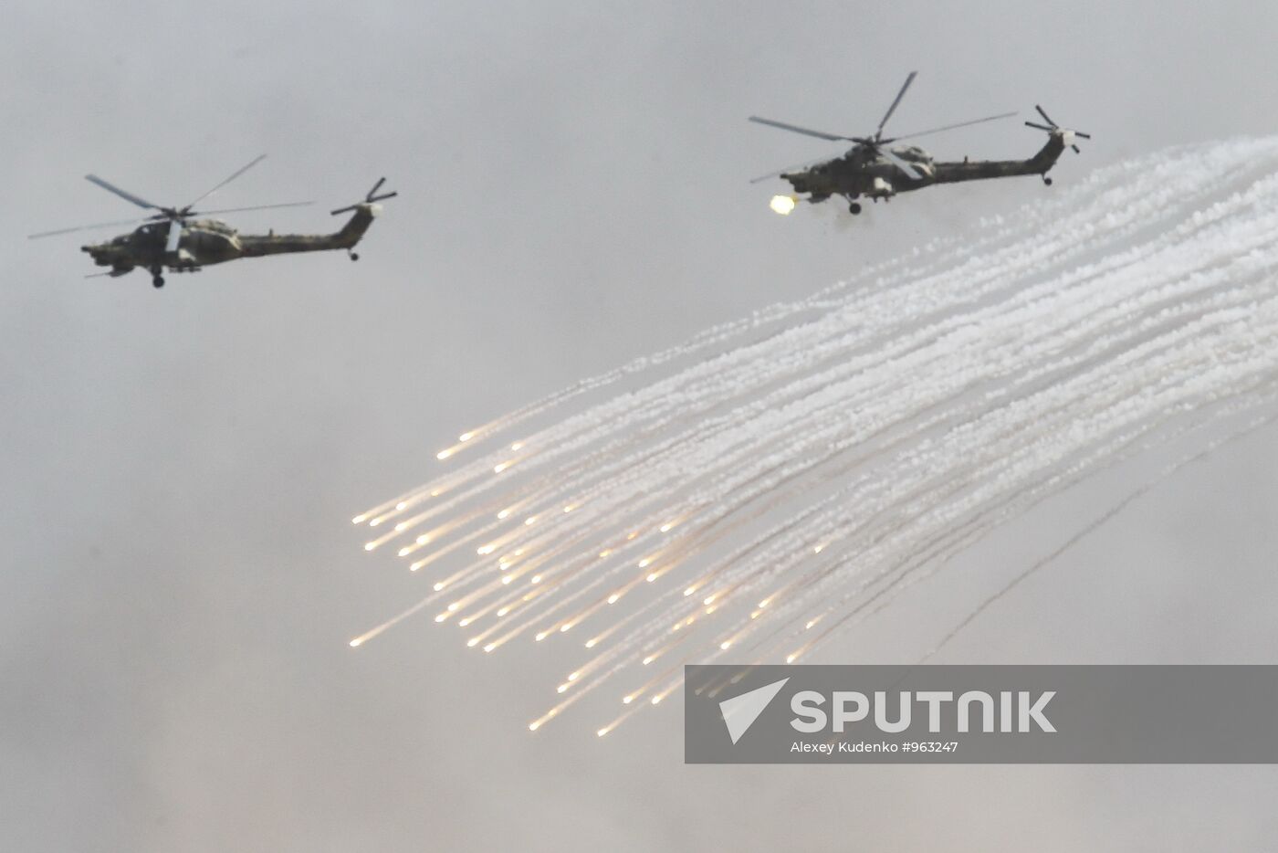 Military exercise "Center-2011" on the Ashuluk range