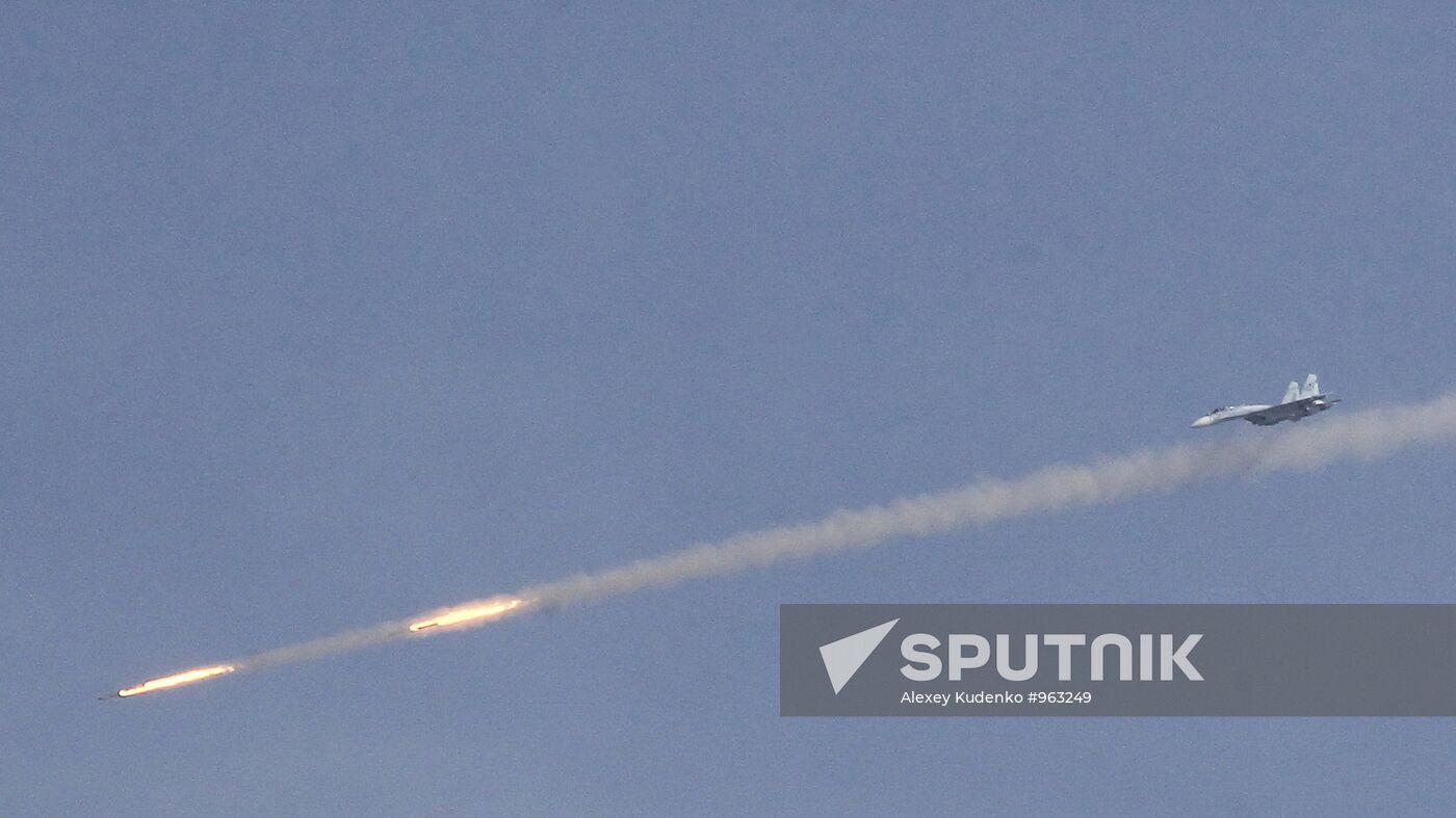 Military exercise "Center-2011" on the Ashuluk range