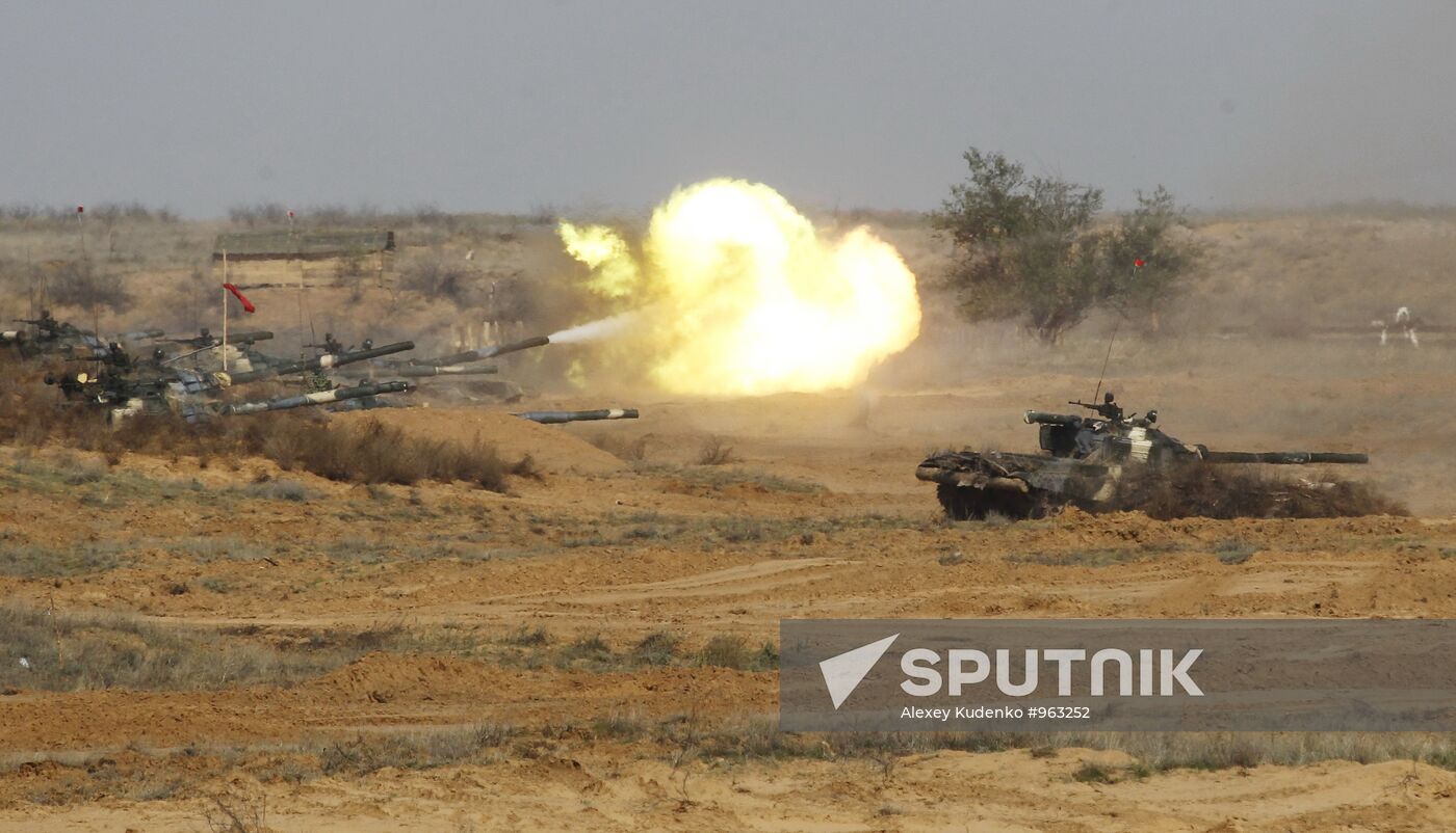 Military exercise "Center-2011" on the Ashuluk range