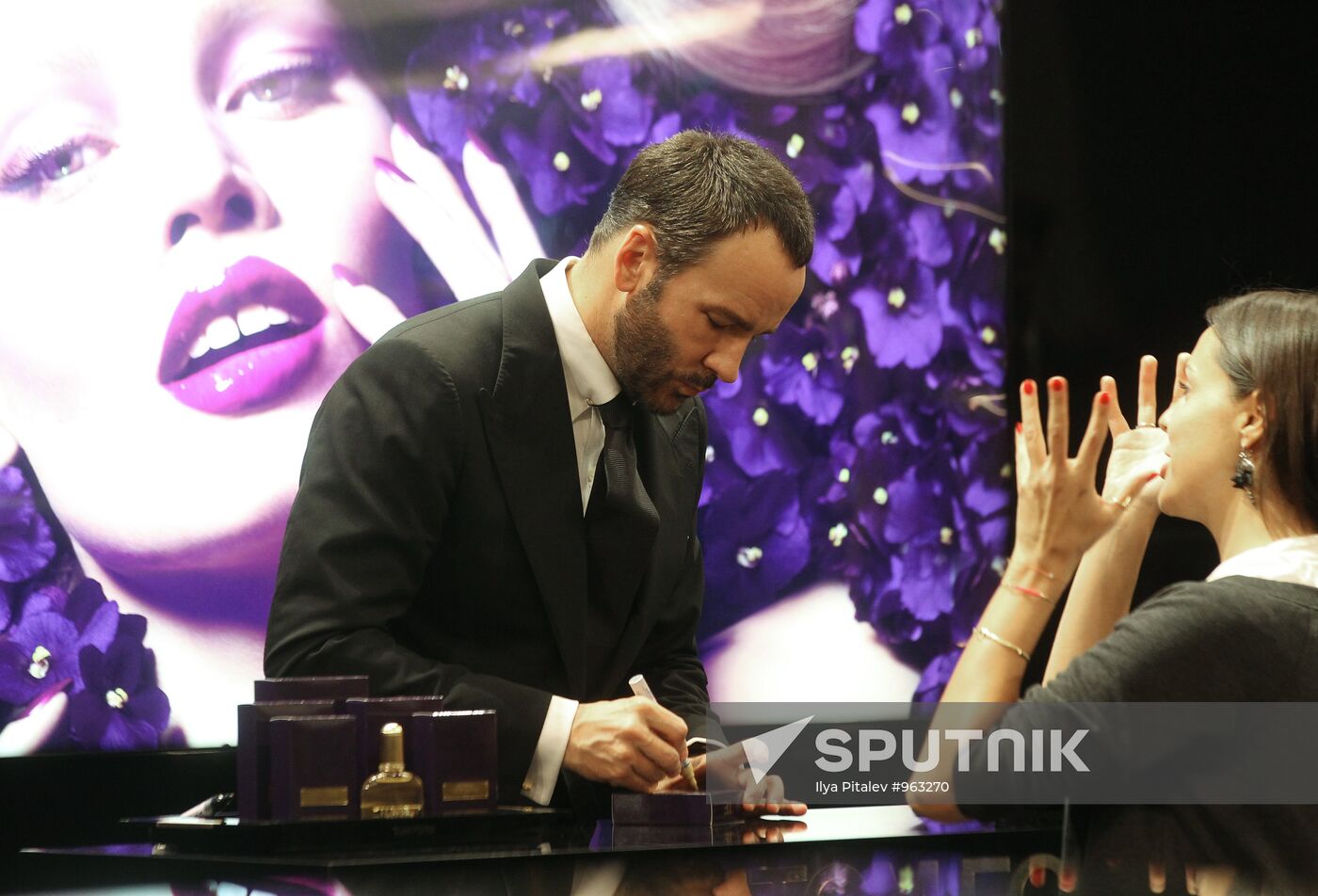 Designer Tom Ford launches new perfume in Moscow