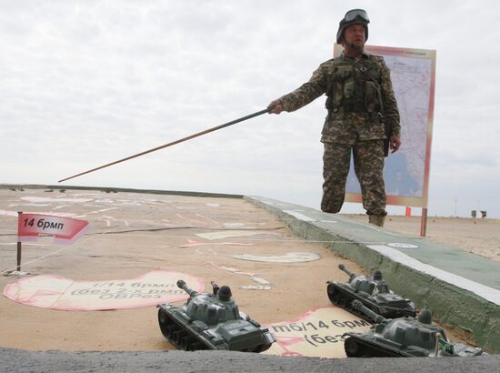 Large-scale Center-2011 strategic exercises in Kazakhstan