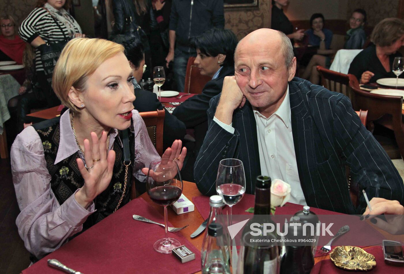 Oleg Menshikov's gastronomic theater "Chemodan"