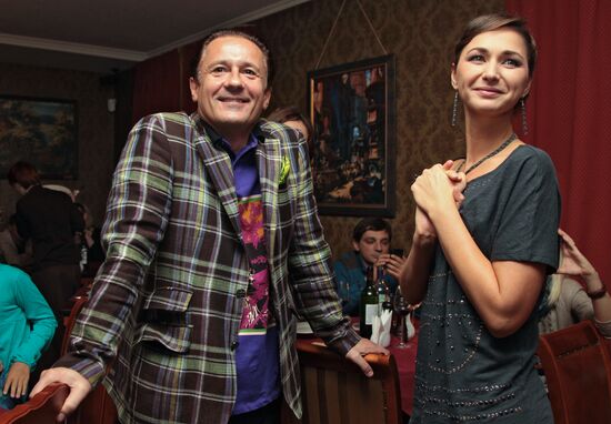 Oleg Menshikov's gastronomic theater "Chemodan"